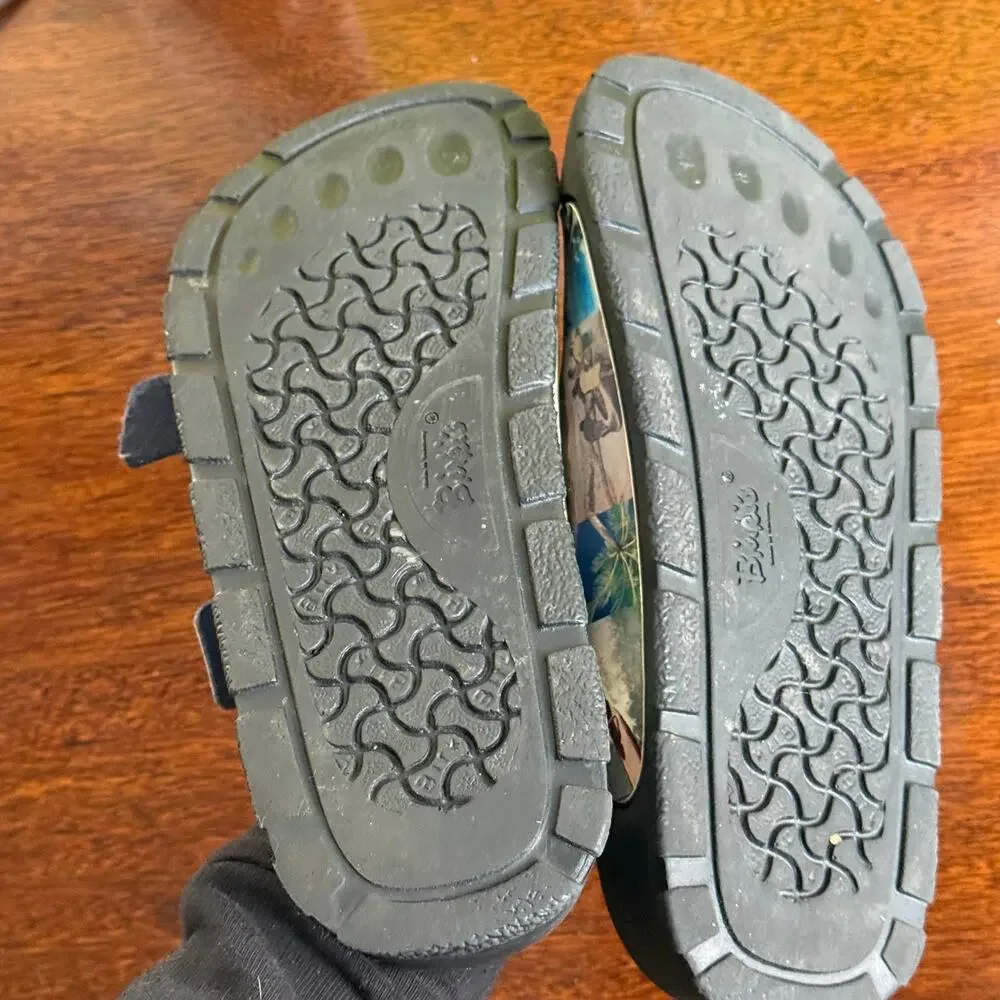 Birki's by Birkenstock Y2K Hawaii Tiki Sandals Colorful Buckle Women Size 41 R - Picture 9 of 12